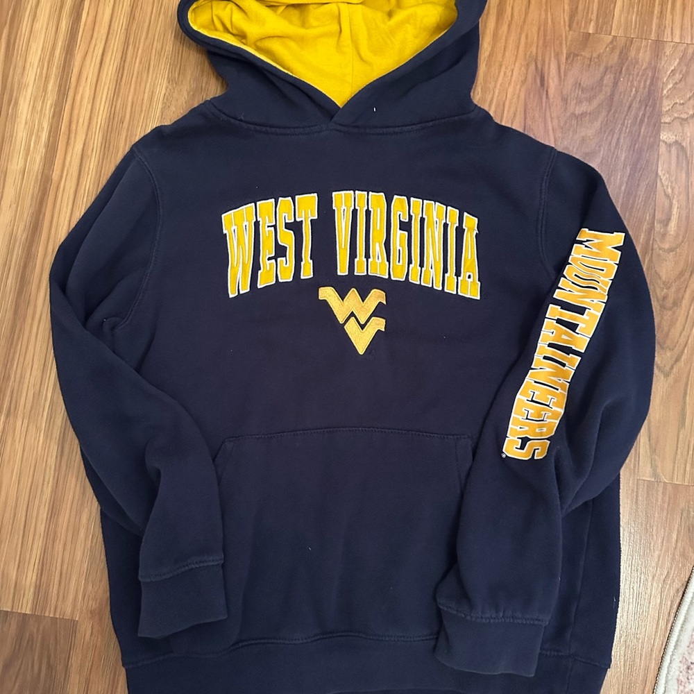 Stadium Athletics West Virginia Men's Navy and Gold Sweater